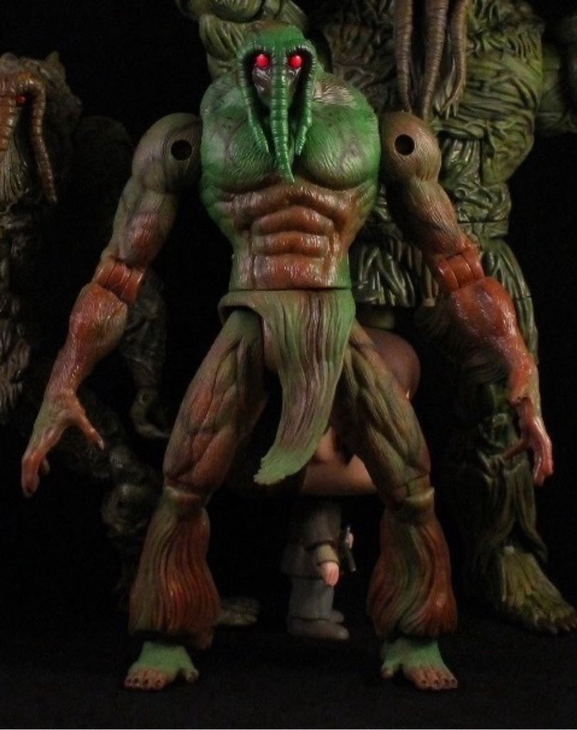 Man-Thing - Toy Biz (Marvel History) action figure collectible [Barcode 035112478010] - Main Image 2