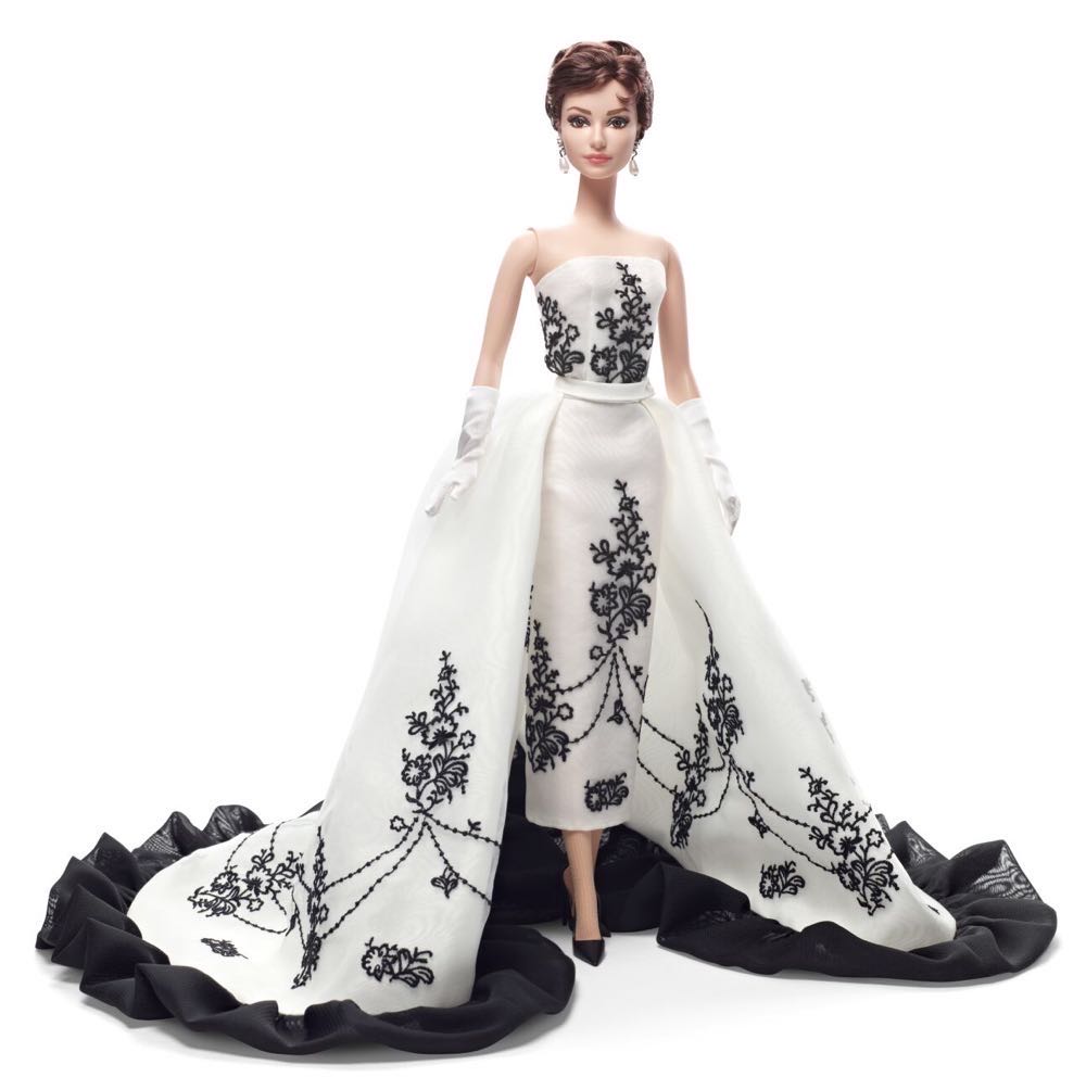 Audrey Hepburn as Sabrina Doll - Matel Inc action figure collectible [Barcode 746775170523] - Main Image 4