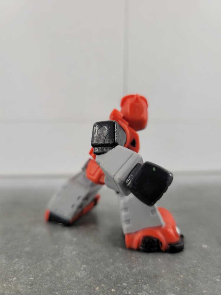 Cliffjumper  - Hasbro (Robot Heroes) action figure collectible - Main Image 2