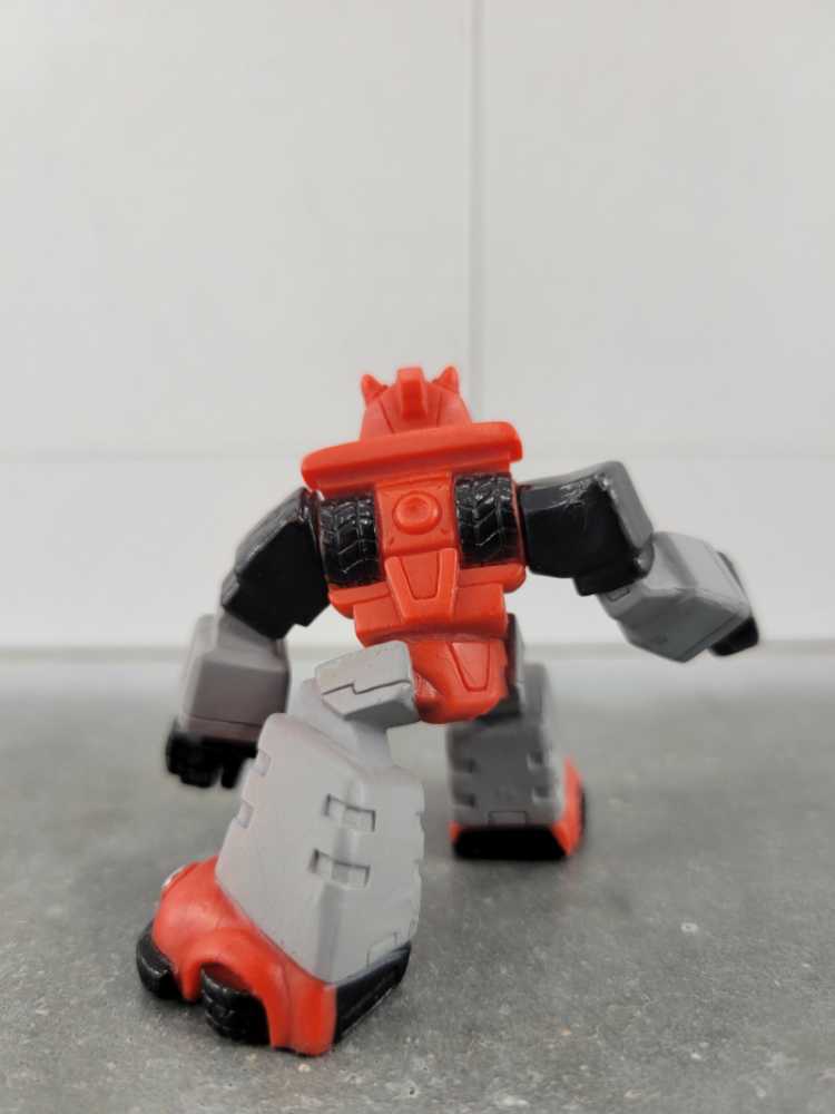 Cliffjumper  - Hasbro (Robot Heroes) action figure collectible - Main Image 3