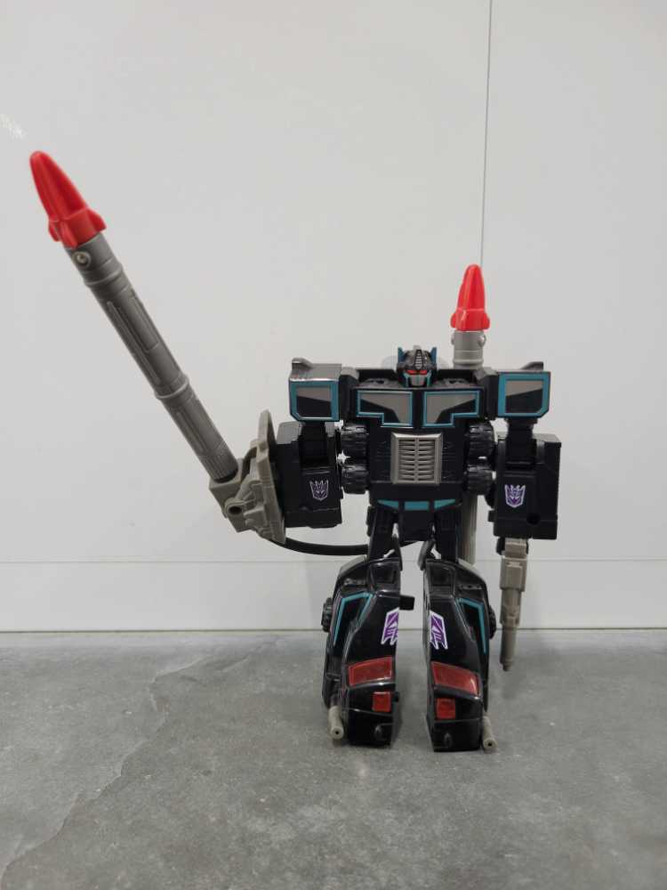 Scourge Destructicon (Robot Mode) KB Toys Nemesis Prime - Hasbro (Robots In Disguise RID) action figure collectible - Main Image 2