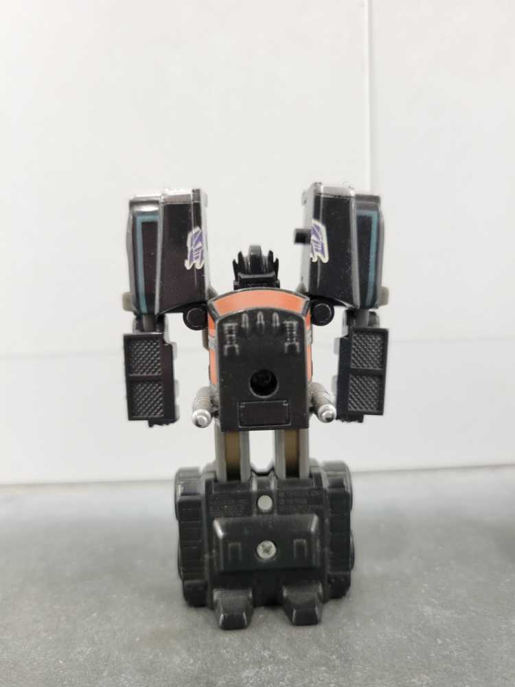 Scourge and X-Brawn (Robot Mode) Nemesis Prime - Hasbro (Robots In Disguise RID) action figure collectible - Main Image 3