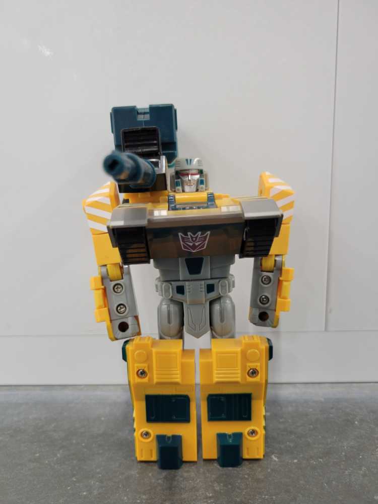 Bludgeon - Hasbro (Robots In Disguise RID) action figure collectible - Main Image 2