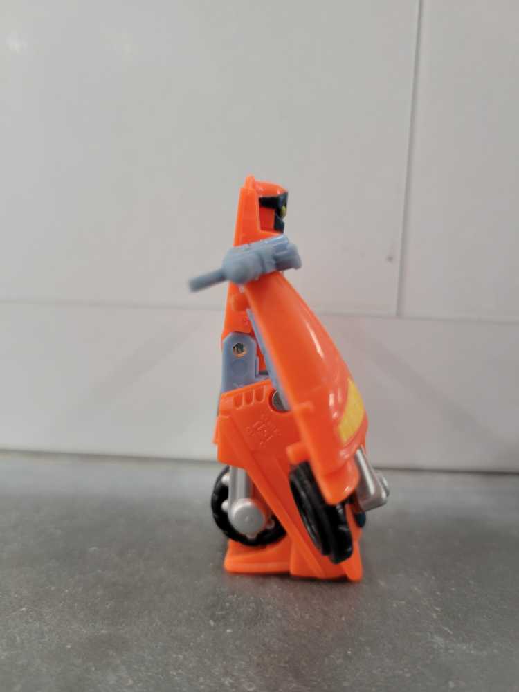 Sureshock Robot Mode Street Action Team - Hasbro (Armada) action figure collectible - Main Image 2