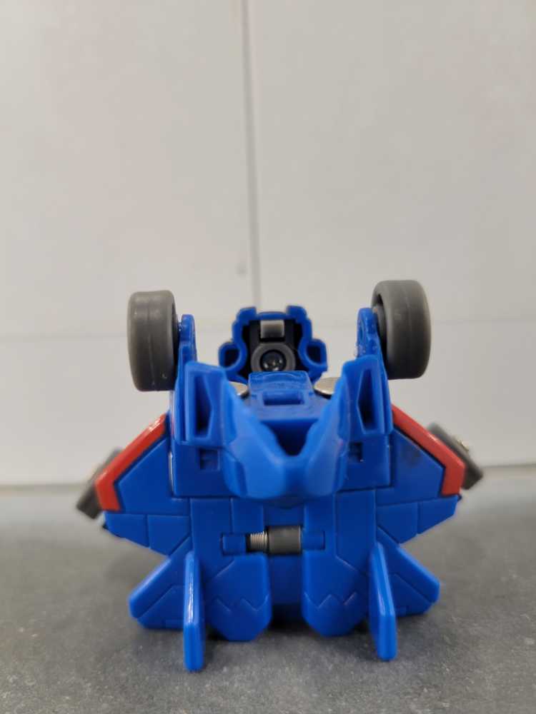 Thundercracker - Hasbro (Bot Shots) action figure collectible - Main Image 3