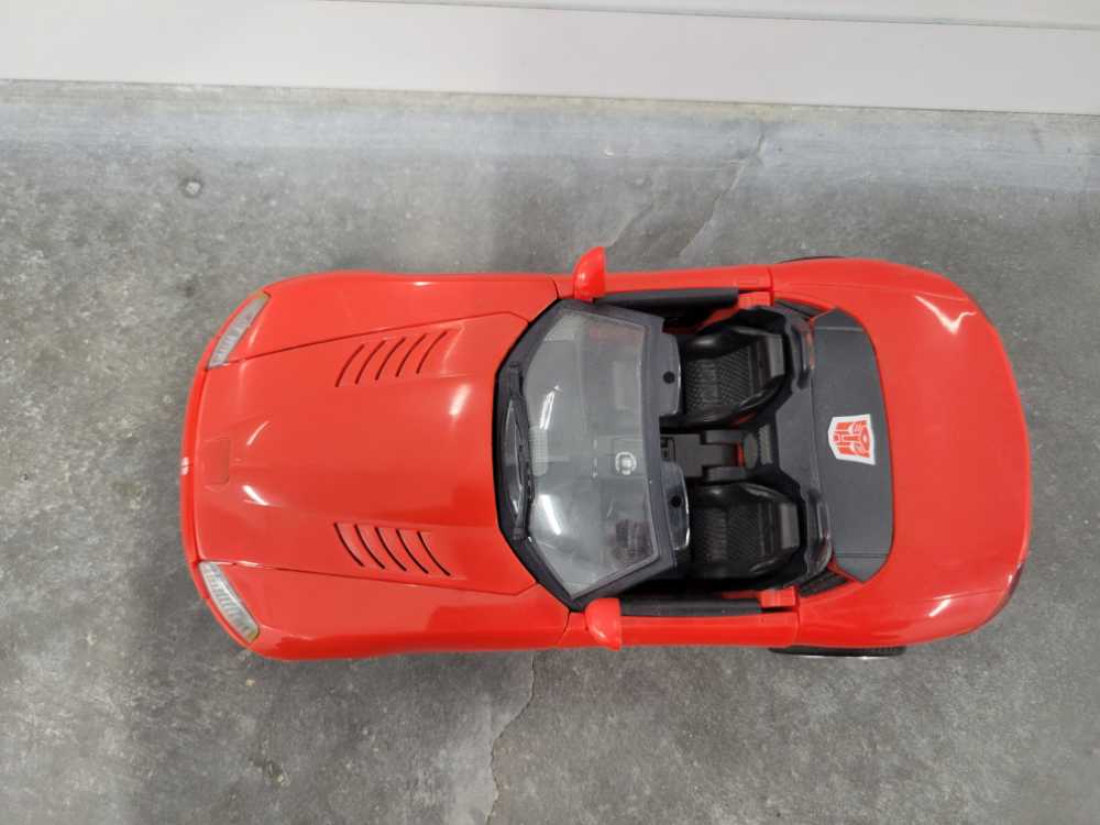 Sideswipe 3rd Vehicle Mode - Hasbro (Alternators) action figure collectible - Main Image 2