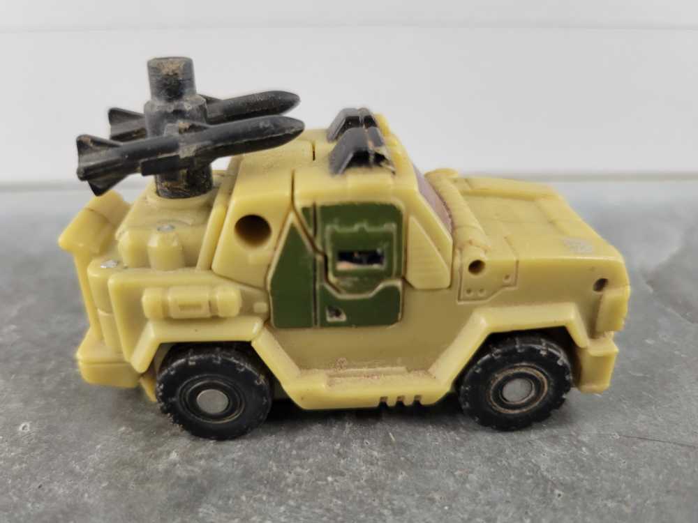 Bombshock With Combaticons - Hasbro (Power Core Combiners) action figure collectible - Main Image 3