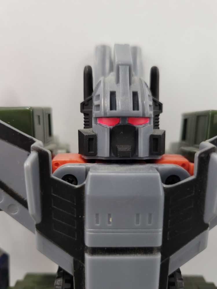 Suyata Sannshirou From The Sengoku-ashigaru With Red Armor Plastic Model Building Kit # Sns-001