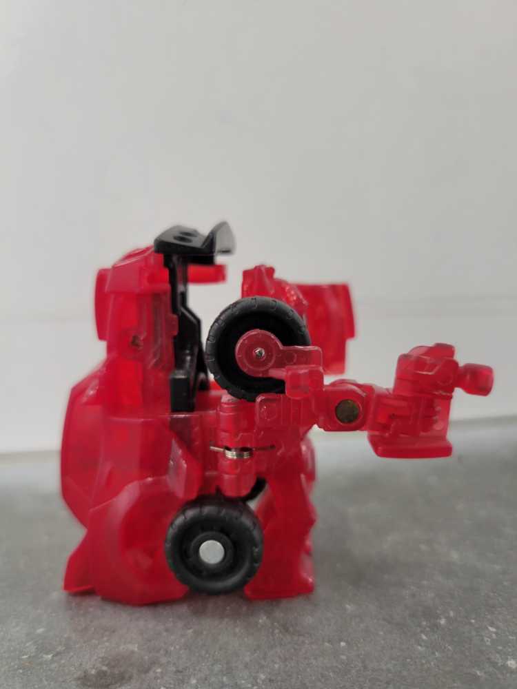 Cliffjumper - Hasbro (Bot Shots) action figure collectible - Main Image 2
