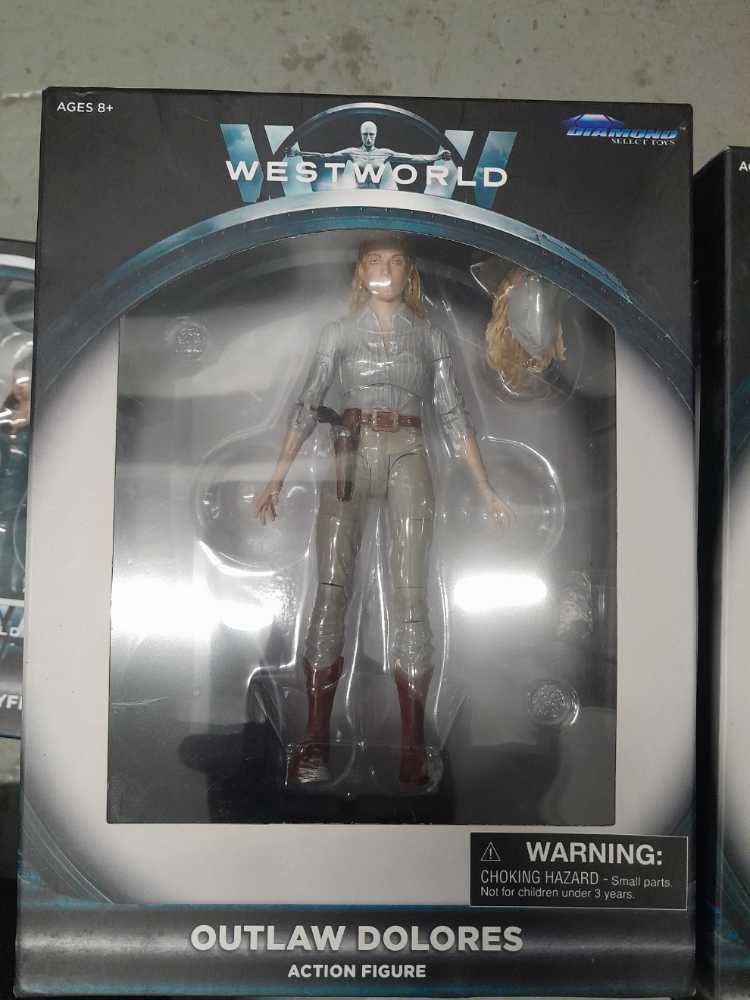 Outlaw Dolores - Western (Gun Fighter) action figure collectible [Barcode 699788835487] - Main Image 2
