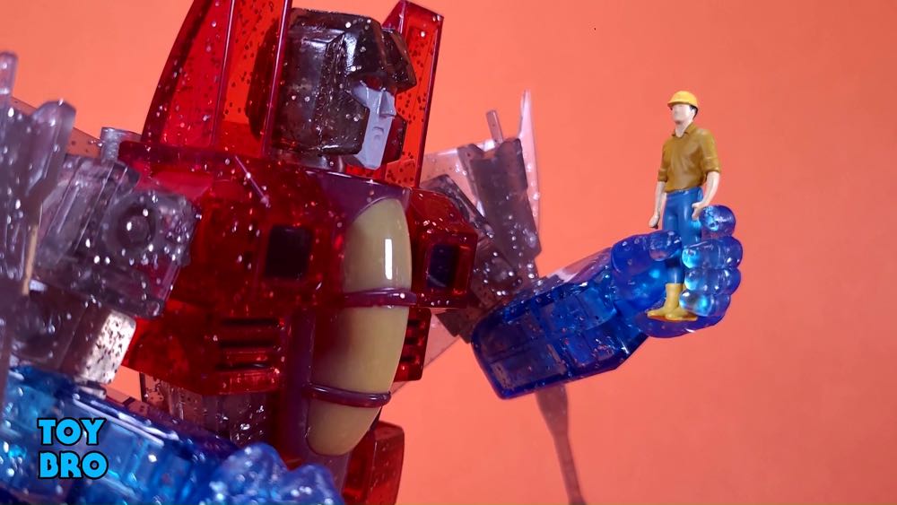 Starscream (Ghost) - Super7 (Super 7 Ultimates) action figure collectible [Barcode 840049813984] - Main Image 4