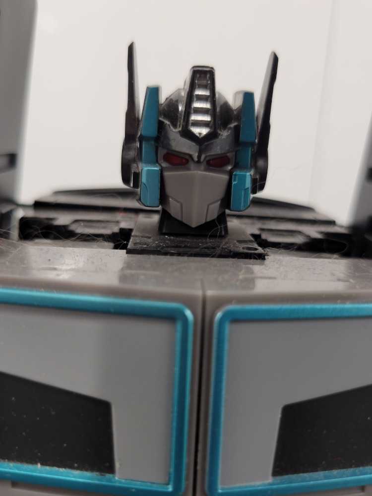 Batman: The Dark Knight 1 6 Scale Movie Masterpiece Joker