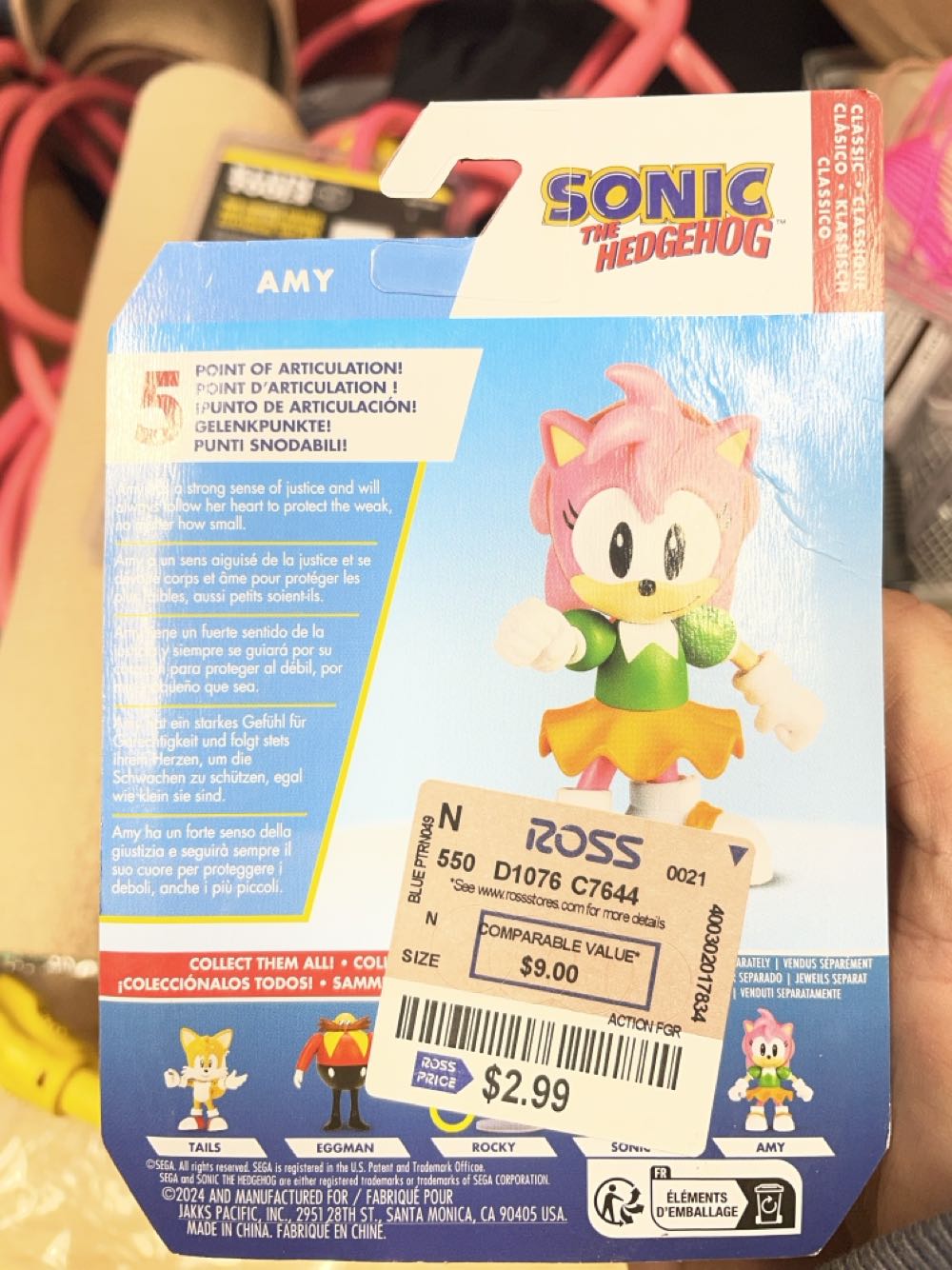 Sonic The Hedgehog: Classic Amy 2.5” Mini  action figure collectible [Barcode 192995412187] - Main Image 2