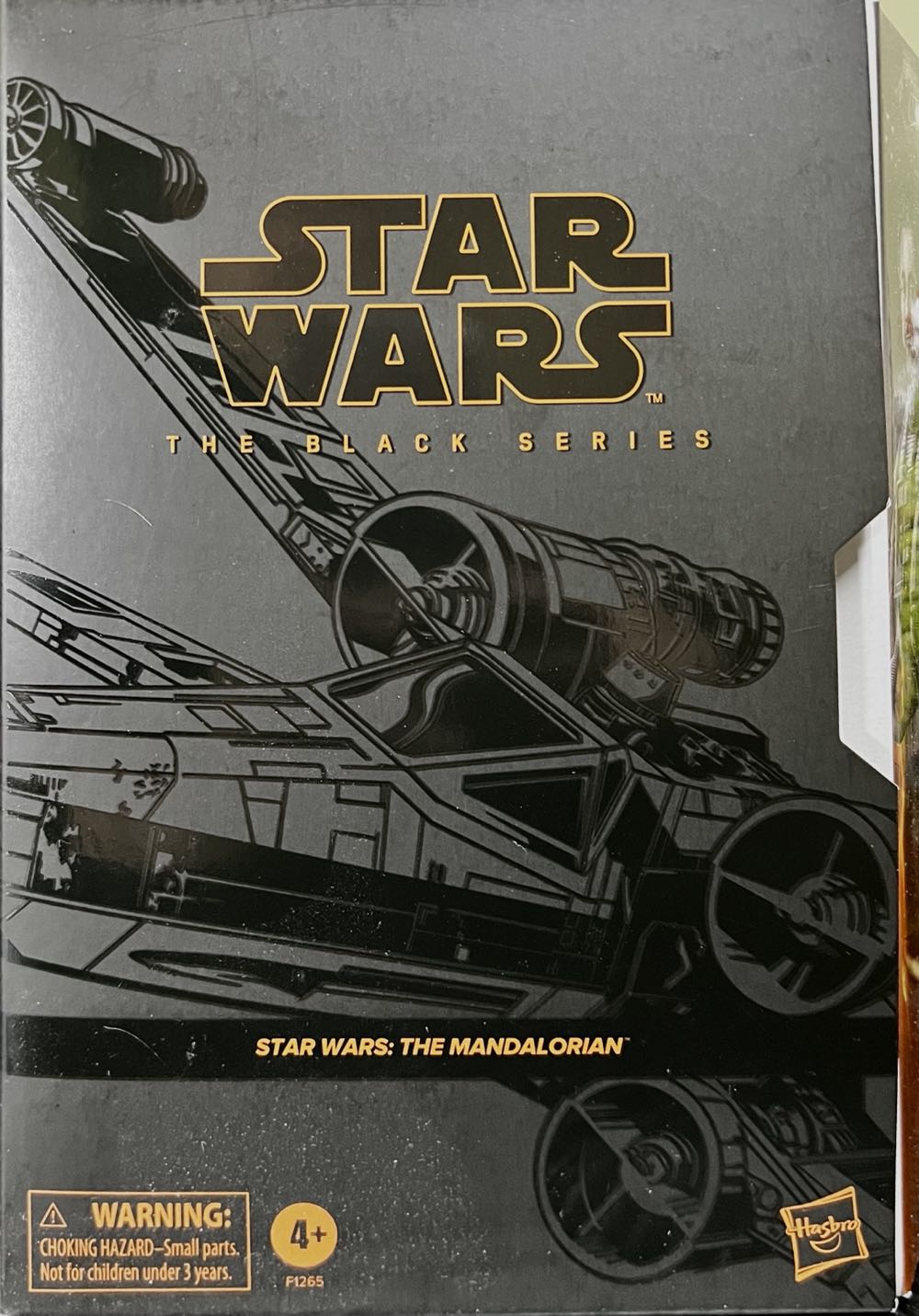 X-wing Pilot, Trapper Wolf Deluxe - Hasbro (The Mandalorian) action figure collectible [Barcode 195166138879] - Main Image 2