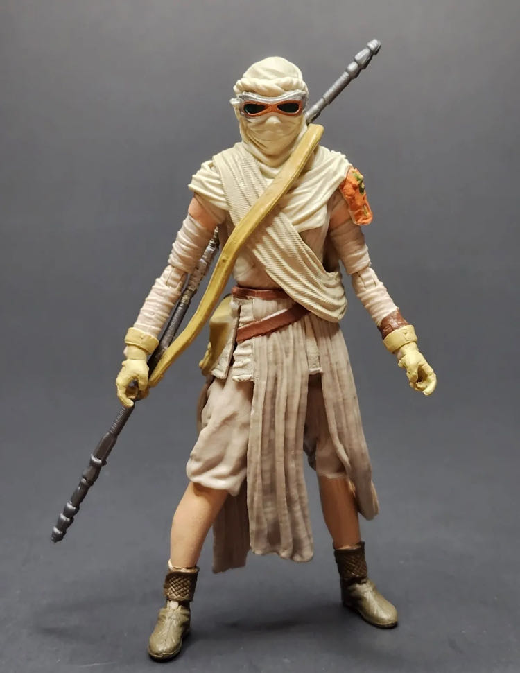 Rey (Jakku) - Disney/ Hasbro (The Force Awakens) action figure collectible - Main Image 3