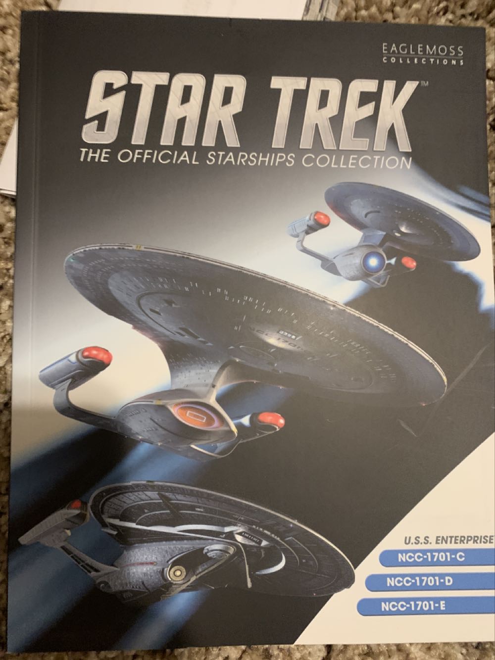 Star Trek: USS Enterprise 1701-C - Eaglemoss Collections (Eaglemoss Star Trek) action figure collectible - Main Image 2