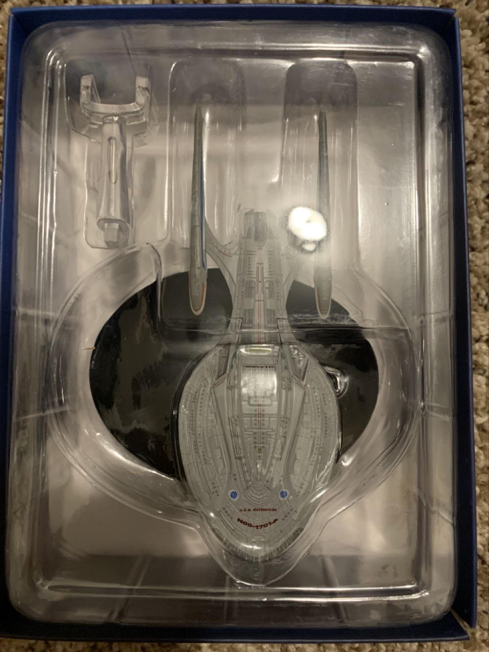 Star Trek: USS Enterprise 1701-F - Eaglemoss Collections (Eaglemoss Star Trek) action figure collectible - Main Image 1