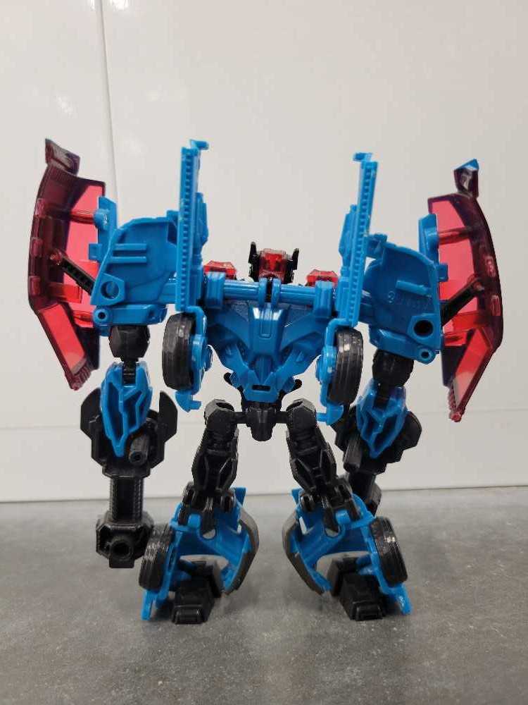 Rumble Robot Mode - Hasbro (Prime) action figure collectible - Main Image 4