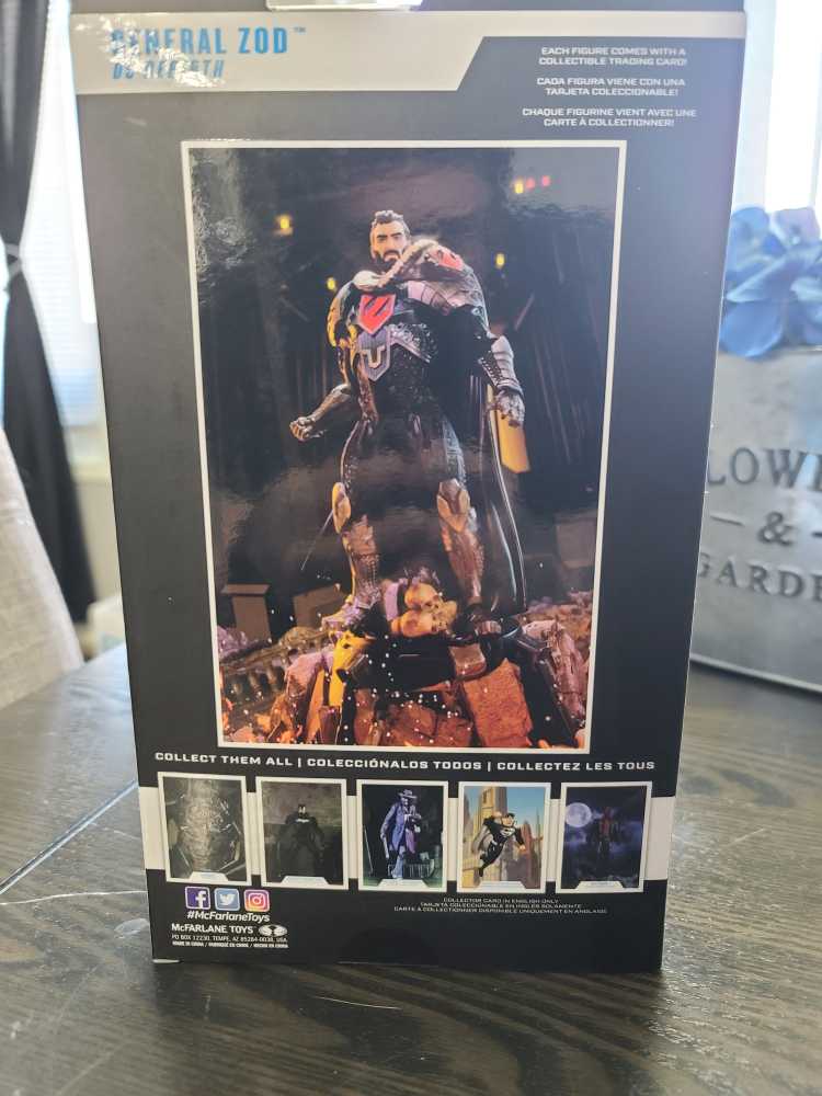 McFarlane DC Multiverse DC Rebirth General Zob Platinum Edition - McFarlane Toys™ (Comic Book) action figure collectible - Main Image 3
