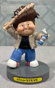 Garbage Pail Kids X Stranger Things Stylin Steve  action figure collectible [Barcode 850031460409] - Main Image 3