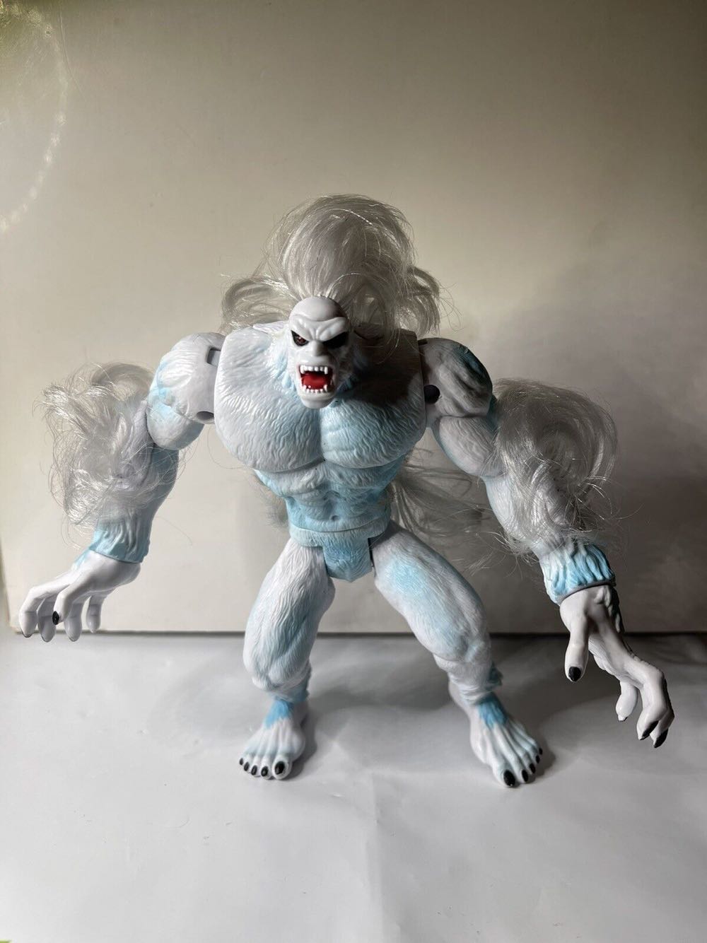 Wendigo - Toybiz (Hulk Outcast) action figure collectible [Barcode 035112431831] - Main Image 3