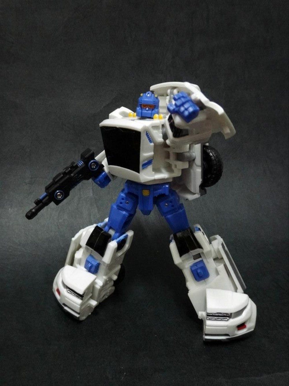 Toyworld TW-T02 Aurora(Searchlight) - Toyworld (G1) action figure collectible - Main Image 2