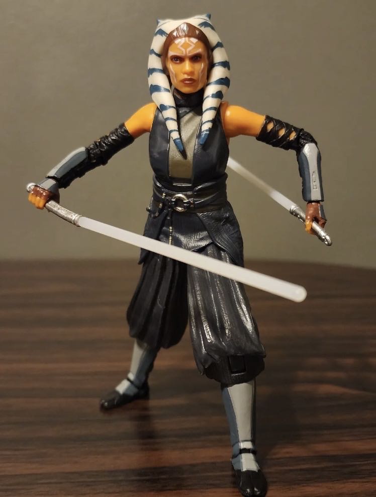MANDO: Ahsoka Tano - Hasbro (Star Wars) action figure collectible - Main Image 4