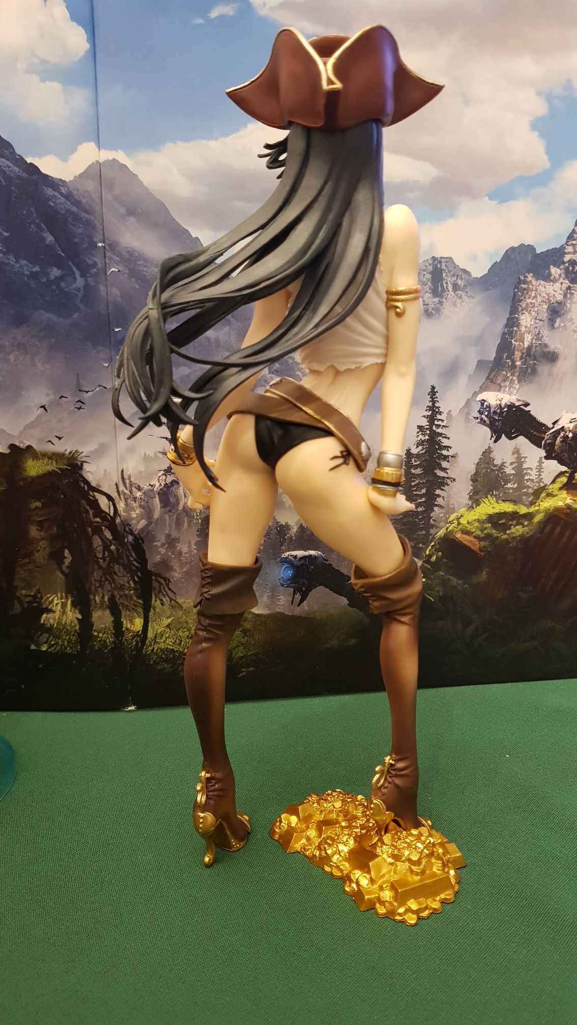 One Piece - Boa Hancock Flag Diamond Ship Version  - Banpresto action figure collectible - Main Image 2