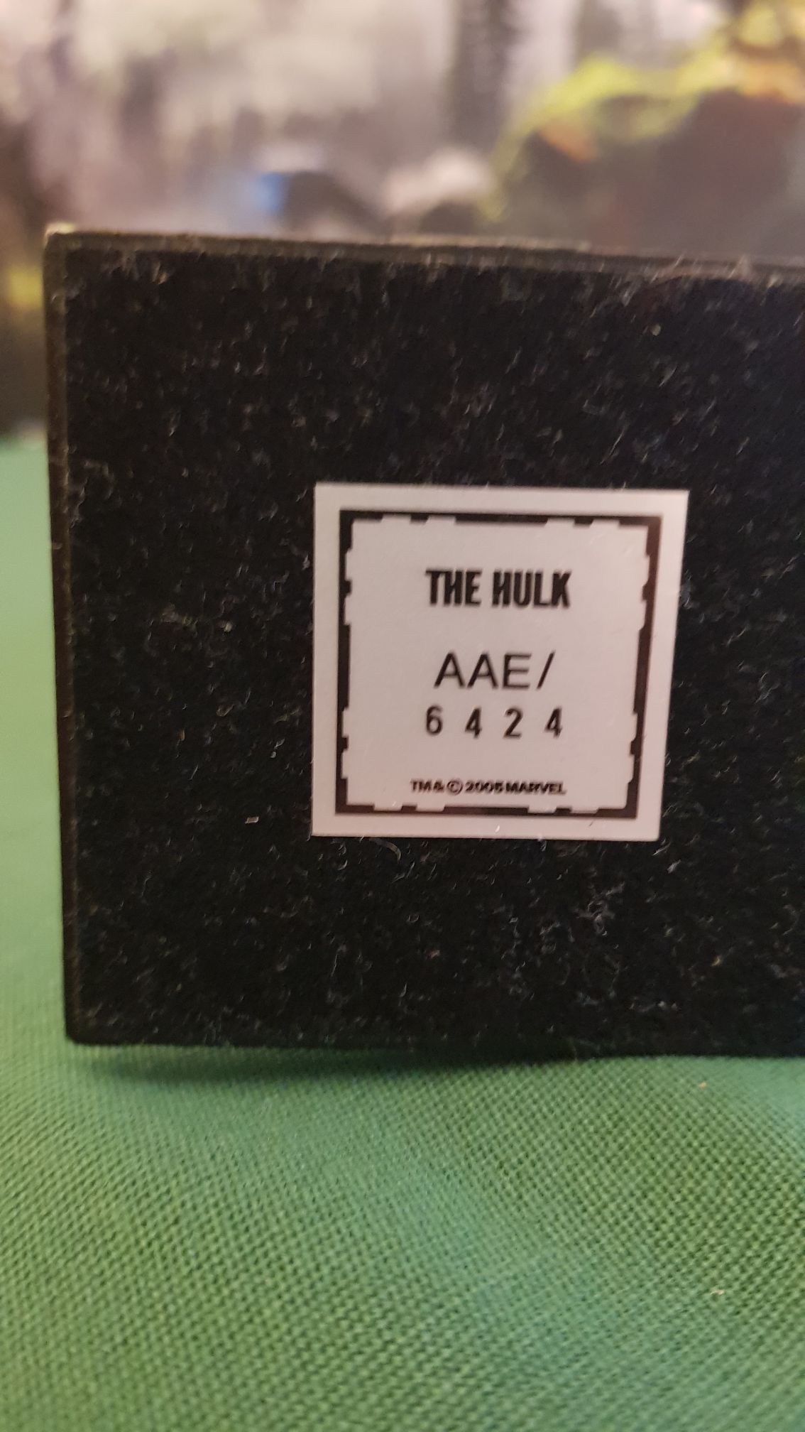 Marvel - Hulk  action figure collectible - Main Image 2