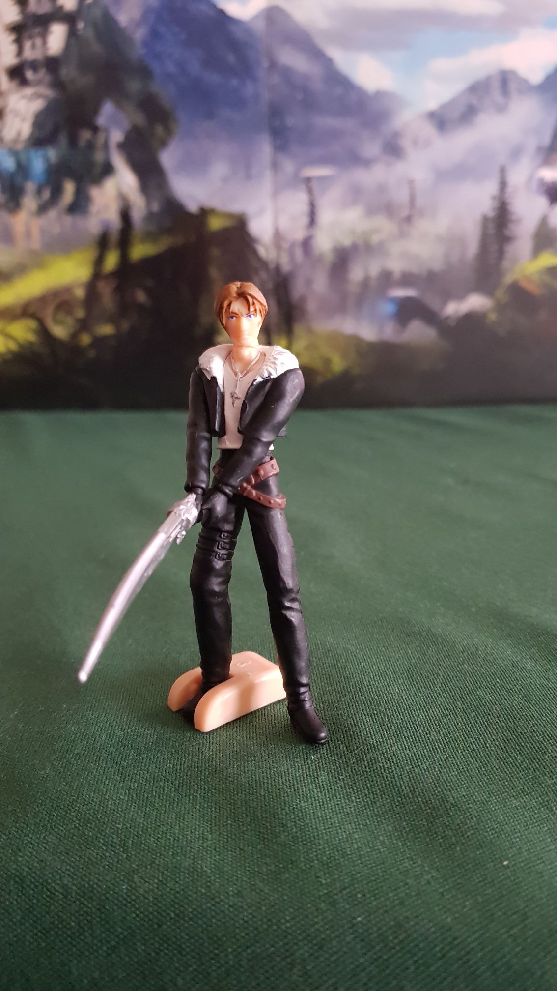 Final Fantasy - Squall FF VIII  action figure collectible - Main Image 1