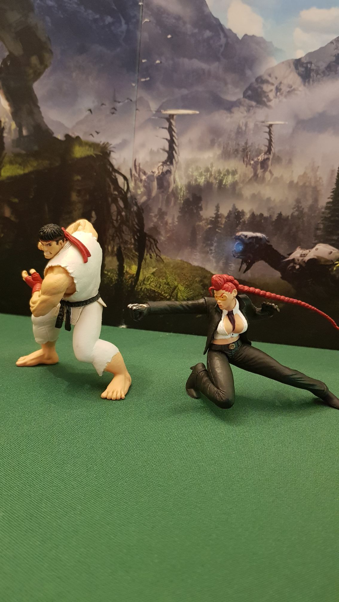 Uno Family Card Game With 112 Cards In A Sturdy Storage Tin Travel-friendly Makes A Great Gift For 7 Year Olds And Up​ Amazon Exclusive