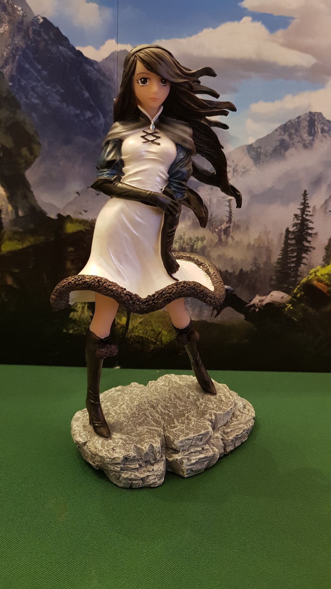 Noteworthy Swamp Thing Pencil Set