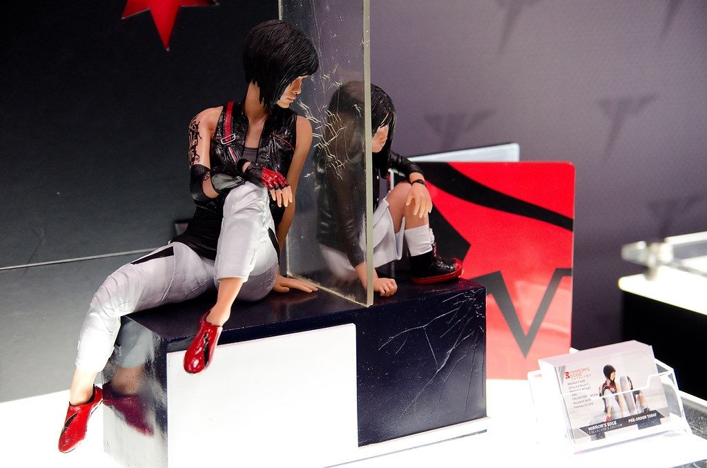 Mirror’s Edge Catalyst - Collector’s Edition  action figure collectible - Main Image 2