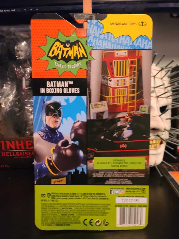 McFarlane DC Classic Batman 66 Batman Boxing - McFarlane Toys™ (Comic Book) action figure collectible - Main Image 2