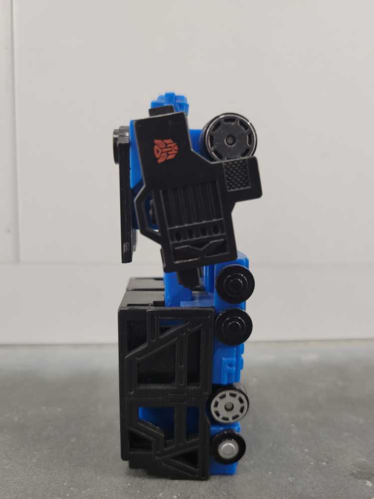 Ultra Magnus And Ironhide 2nd - Hasbro (Universe) action figure collectible - Main Image 3