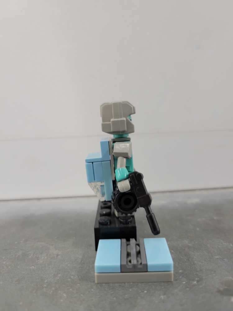 Kup - Hasbro (Kre-o) action figure collectible - Main Image 2