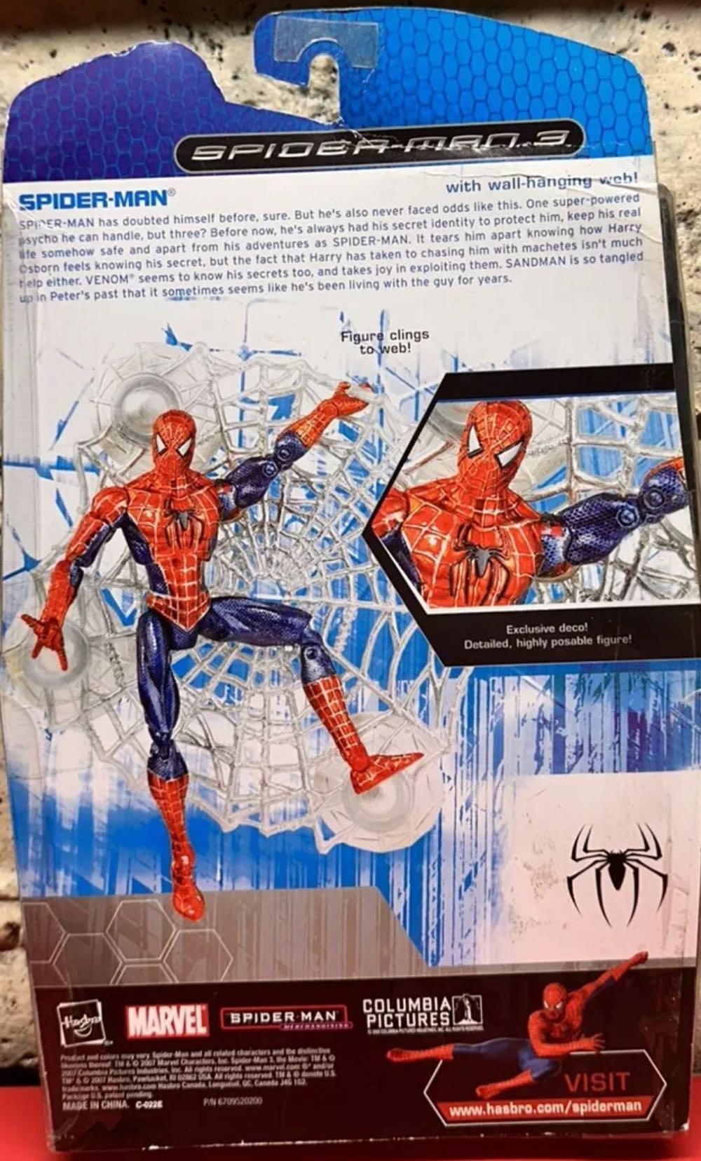Spider-Man: Spider-Man 3 (Red Suit) - Hasbro (Wall Hanging Web) action figure collectible [Barcode 653569271659] - Main Image 3