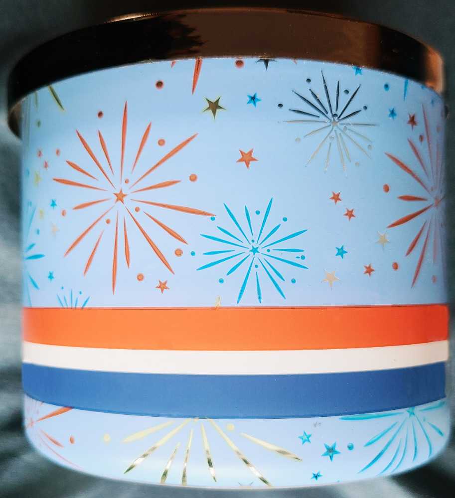 CANDLE: USA Patriotic Bath & Body Works Firecracker Pop 2022 - Bath & Bodyworks Candle (USA Candles) action figure collectible [Barcode 667556683608] - Main Image 3