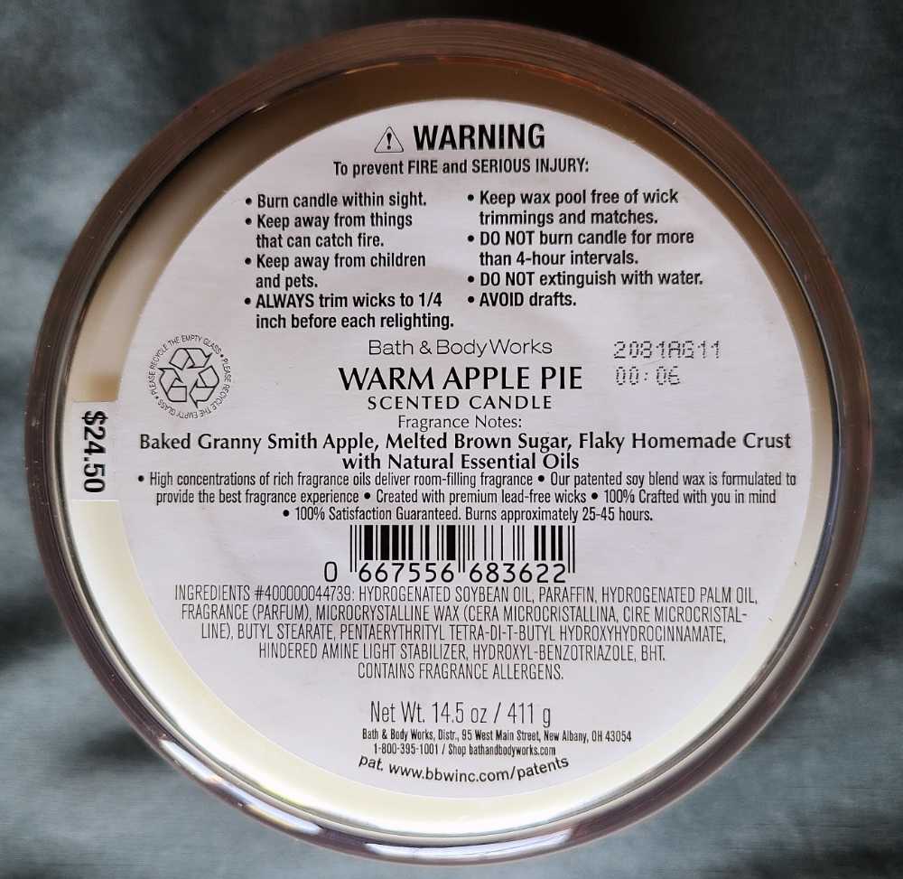 CANDLE: USA Patriotic Bath & Body Works Warm Apple Pie 2022 - Bath & Bodyworks Candle (USA Candles) action figure collectible [Barcode 667556683622] - Main Image 2