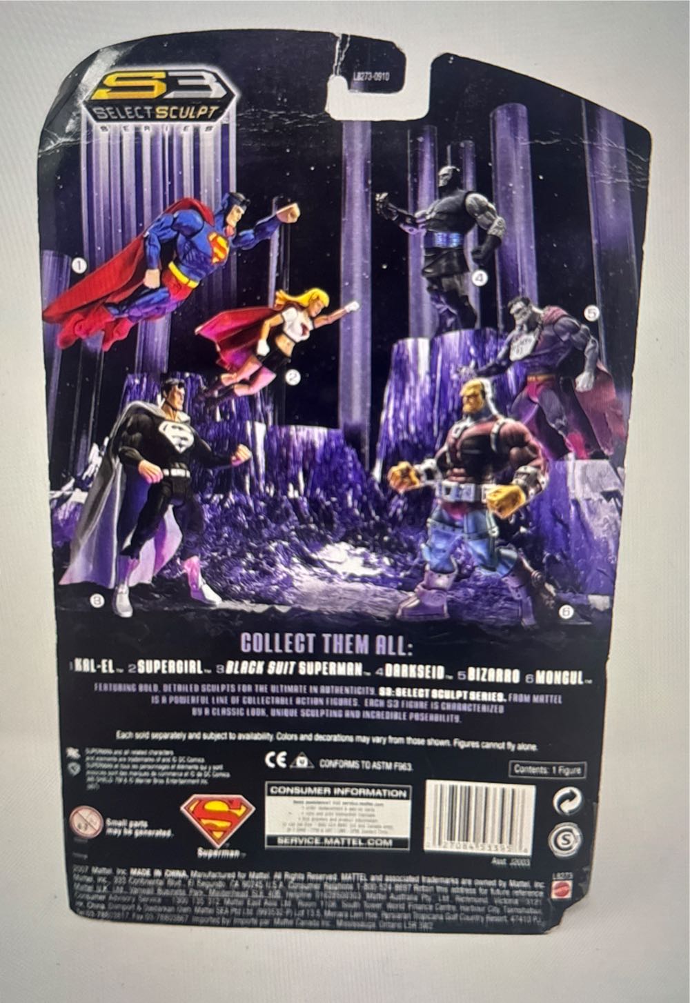 Black Suit Superman™ - Mattel (DC Super Heroes™ S3 Select Sculpt™ Series) action figure collectible [Barcode 027084533958] - Main Image 2
