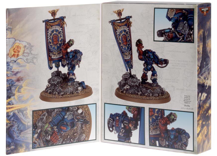 25th Anniversary Crimson Fist Space Marine Captain - Games Workshops action figure collectible - Main Image 3