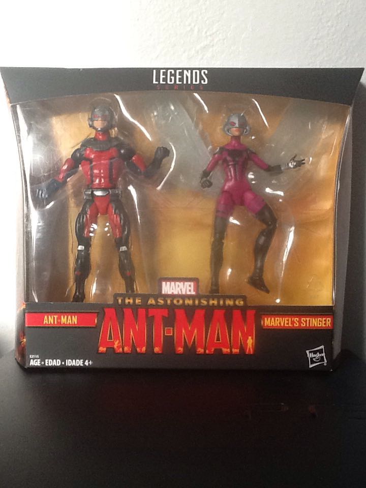 Stinger - Hasbro (Legends Series) action figure collectible - Main Image 2