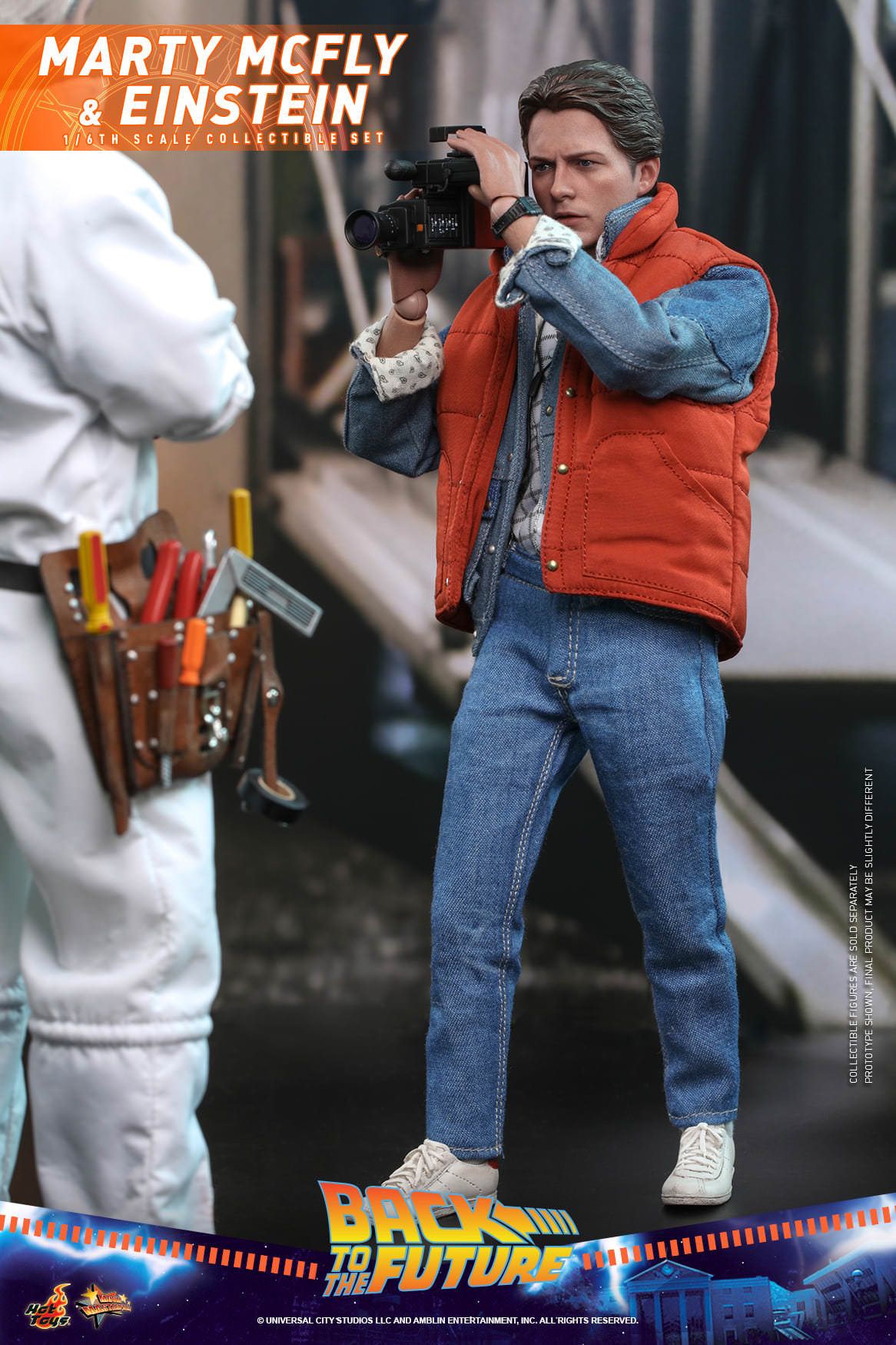 Marty Mcfly And Einstein - Hot Toys (Back To The Future) action figure collectible [Barcode 4895228605207] - Main Image 5