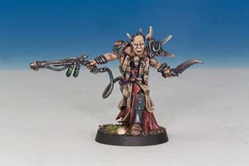 Davinite Lodge Priest - Forge World (The Horus Heresy) action figure collectible [Barcode 5011921047956] - Main Image 2