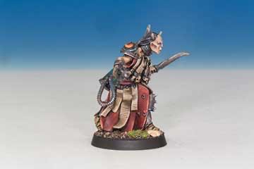 Davinite Lodge Priest - Forge World (The Horus Heresy) action figure collectible [Barcode 5011921047956] - Main Image 4