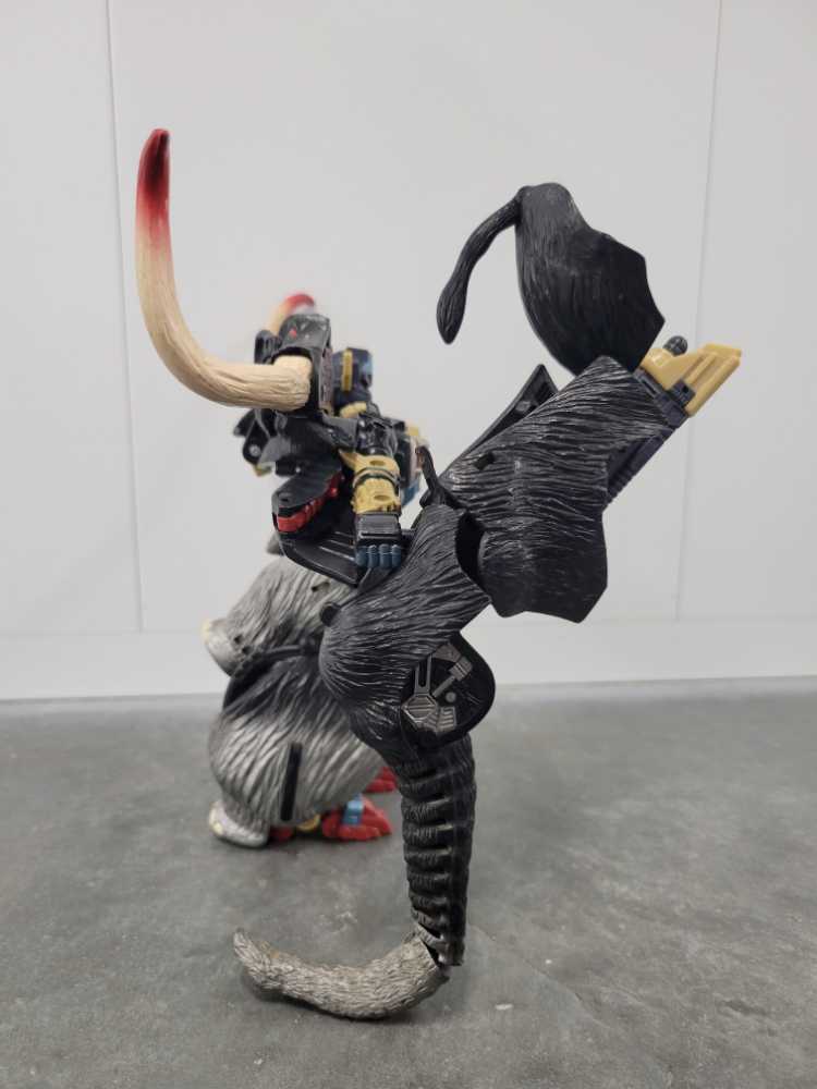 Nemesis Prime 1st (Original) Target - Hasbro (Universe) action figure collectible - Main Image 3