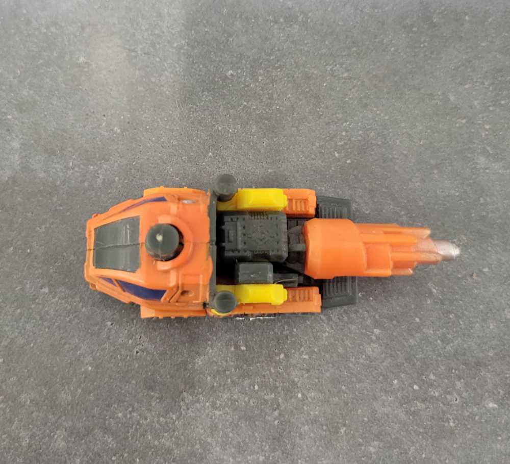 Drillbit (Vehicle Mode) - Hasbro (Armada) action figure collectible - Main Image 2