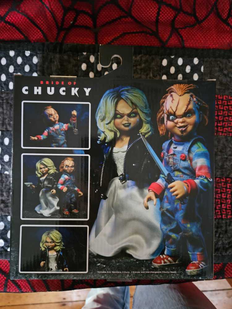 NECA - Chucky and Tiffany - Neca/Reel Toys (Bride Of Chucky) action figure collectible [Barcode 634482421215] - Main Image 2