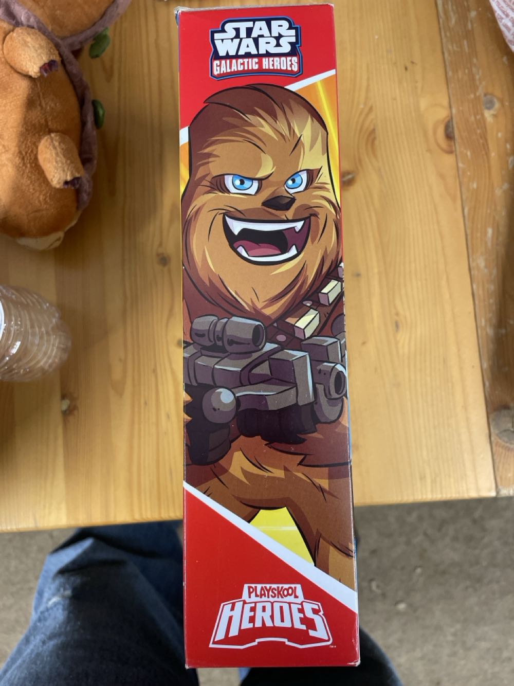 Star Wars: Galactic Heroes Mega Mighties Chewbacca 10-inch With Bowcaster  action figure collectible [Barcode 630509827022] - Main Image 4