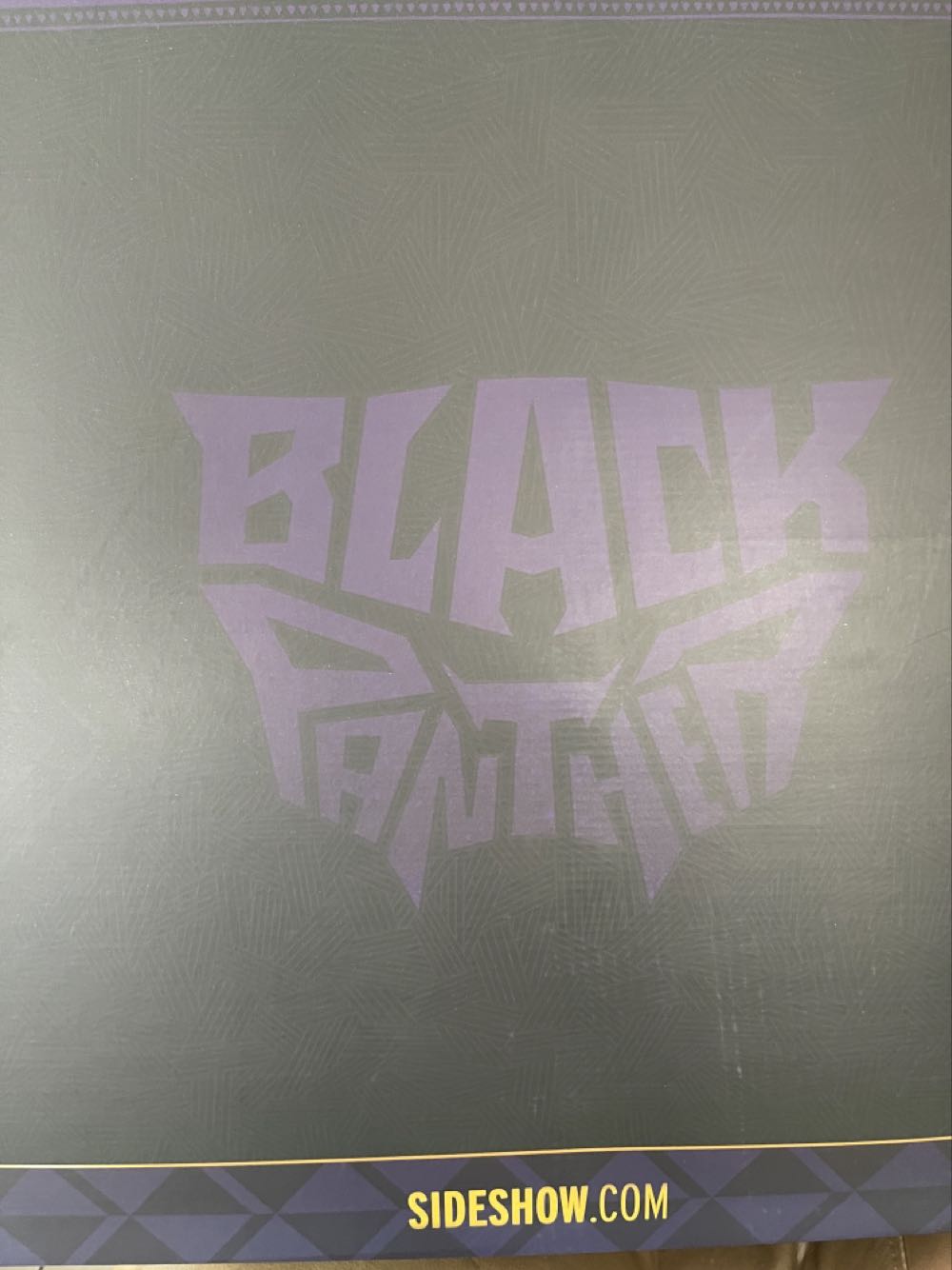 Black Panther Premium Format - Sideshow Collectibles (MARVEL) action figure collectible [Barcode 747720243996] - Main Image 3